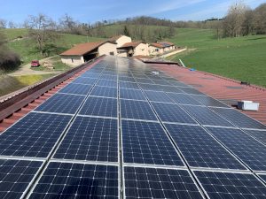installation solaire photovoltaïque 70kwc hangar agricole stabulation